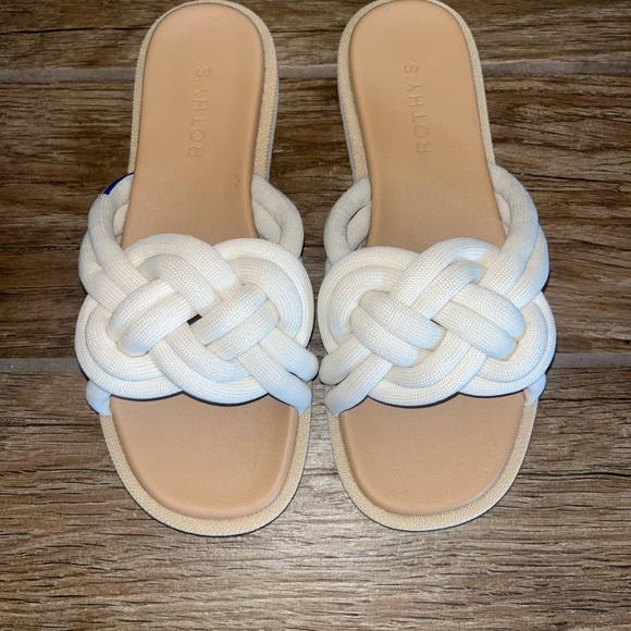 Rothy’s The Summer Sandal in White Sand - Picture 2 of 5